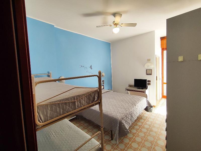 Hotel Palazzi กาบิชเชมาเร ภายนอก รูปภาพ