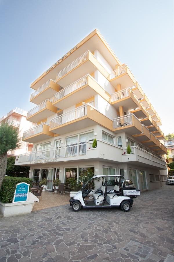 Hotel Palazzi กาบิชเชมาเร ภายนอก รูปภาพ