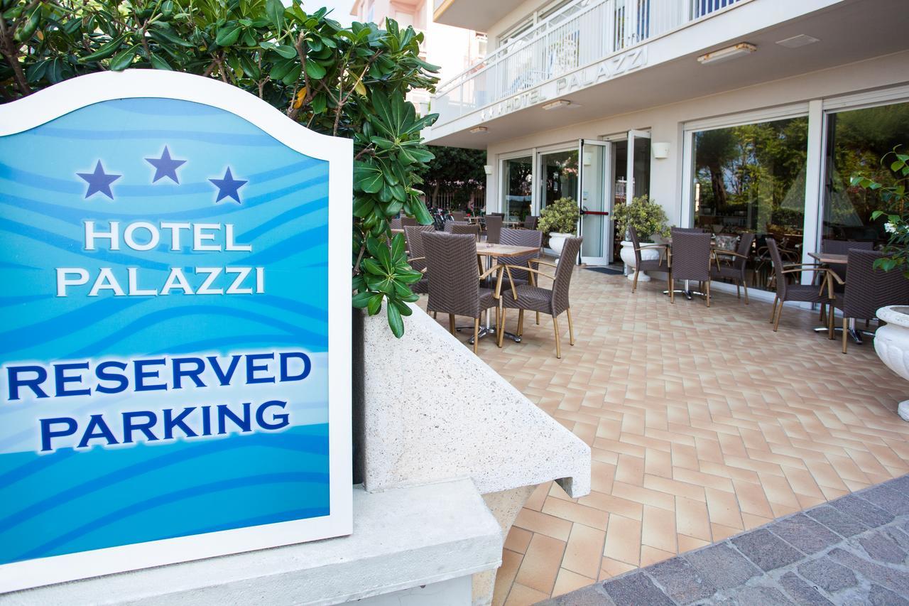 Hotel Palazzi กาบิชเชมาเร ภายนอก รูปภาพ